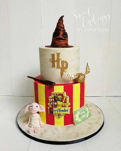 Harry Potter Cake - Cake by Lulu Goh