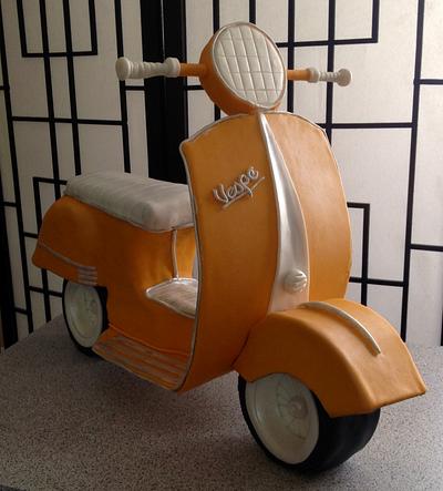 3D Vespa Scooter Cake - Cake by MariaStubbs