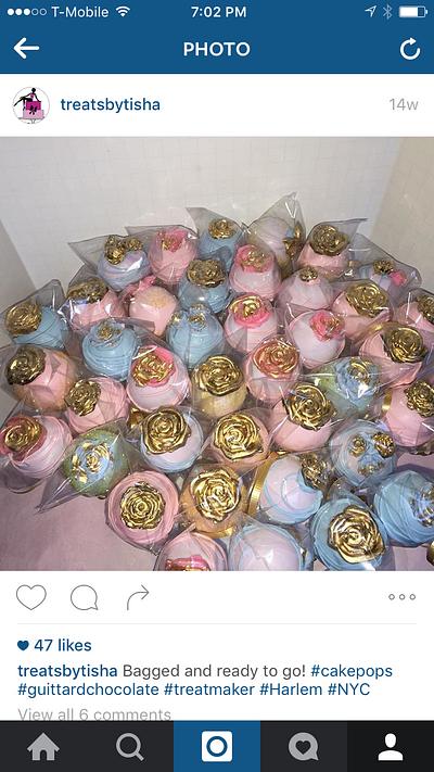 Pastel and Gold Cakepops  - Cake by Treats by Tisha