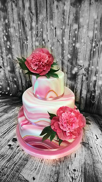 Wedding cake with peonies - Cake by trbuch