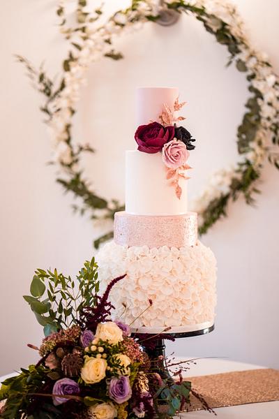 Rose gold wedding cake - Cake by Jo