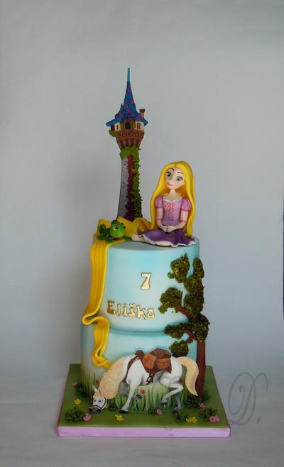 Tangled - Cake by Derika