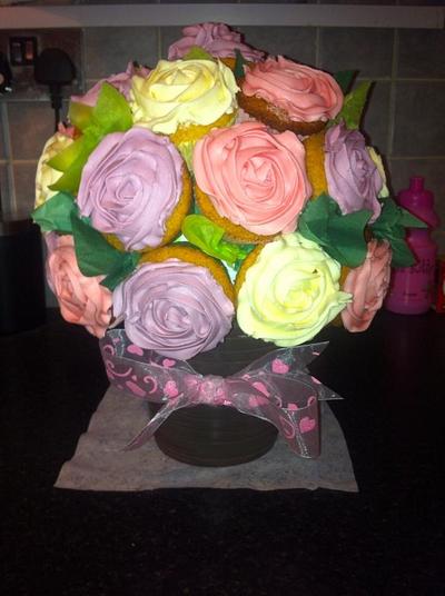 Mum and dads wedding anniversary gift - Cake by Nichola