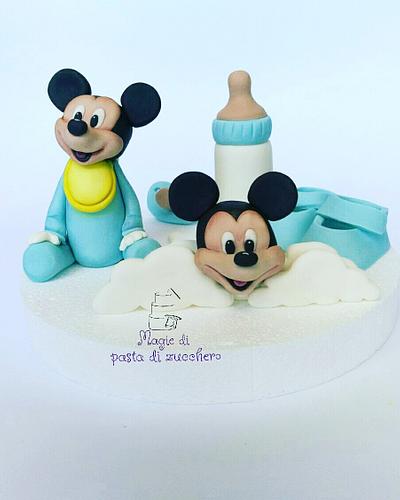 Baby Mickey mouse - Cake by Mariana Frascella