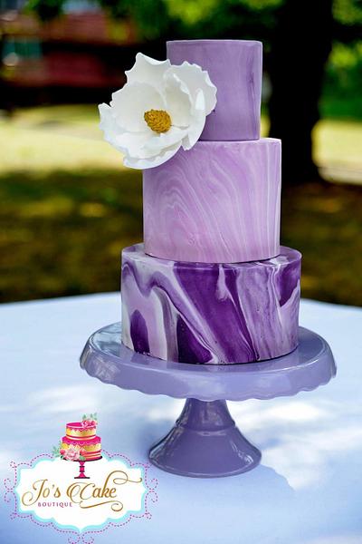 Marbled fondant wedding cake  - Cake by Joscakeboutique