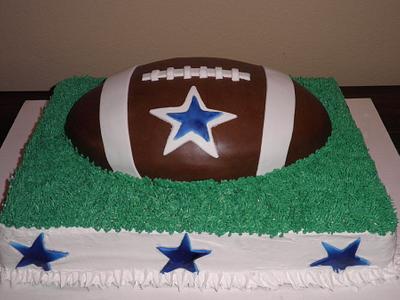 Football Cake - Cake by carolyn chapparo