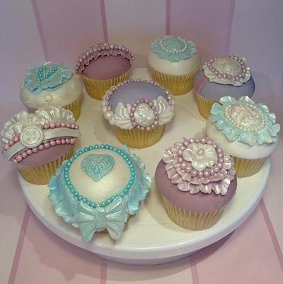couture cupcakes  - Cake by Samantha clark 