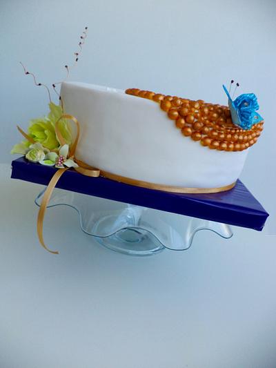 Blue in Gold - Cake by Slavena Polihronova