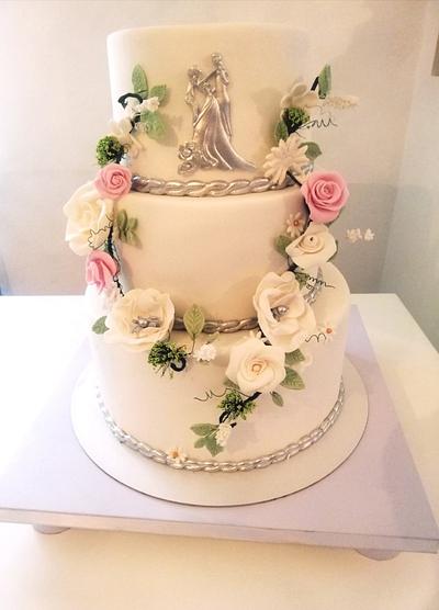 Wedding cake - Cake by TORTESANJAVISEGRAD