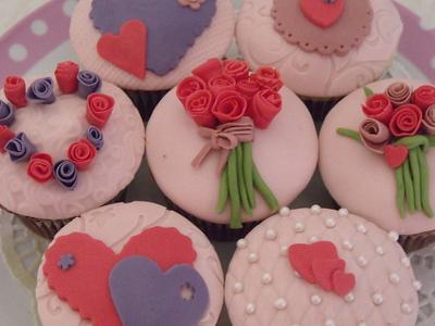 valentines cupcakes 2013 - Cake by zoe