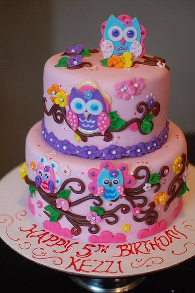Owl Birthday Cake - Cake by TheSweetFlour