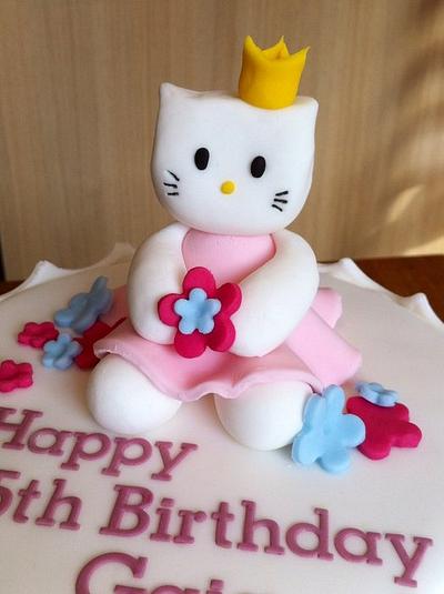 Hello Kitty castle  - Cake by Cakeadoodledee