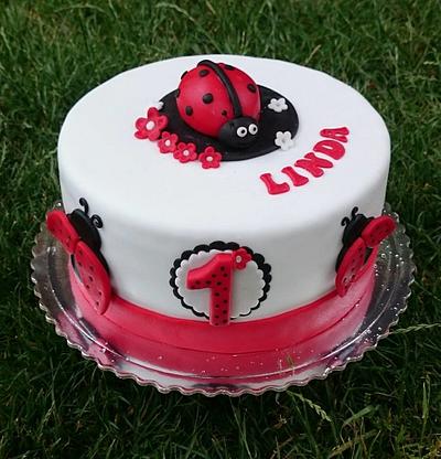 Ladybirds Cake - Cake by AndyCake