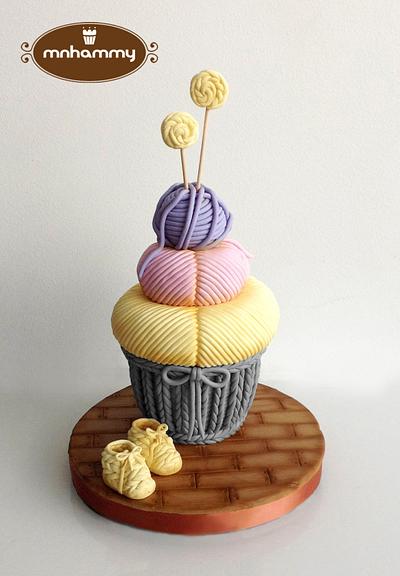 Knitting giant cupcake - Cake by Mnhammy by Sofia Salvador