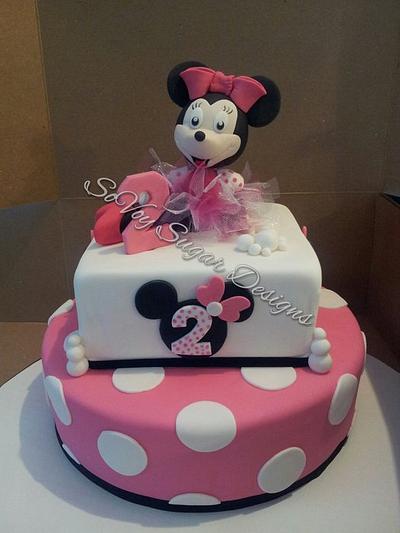 Minnie Mouse - Cake by Kimberly Washington
