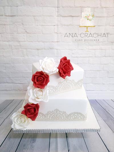 Roses wedding cake  - Cake by Ana Crachat Cake Designer 