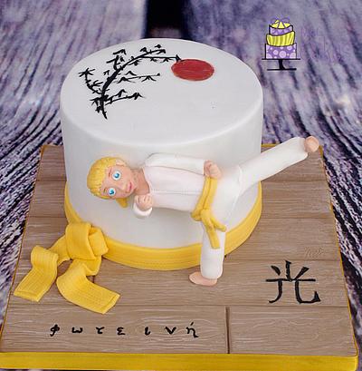 Karate girl - Cake by M&G Cakes