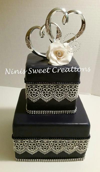 Black and White  - Cake by Maria