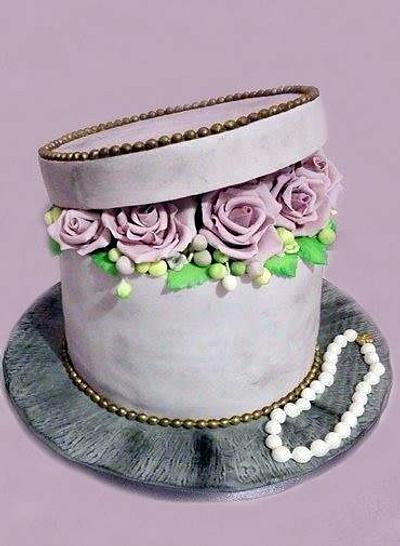 cake box with roses - Cake by Geri
