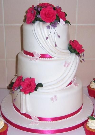 My 1st Wedding Cake! - Cake by Kate
