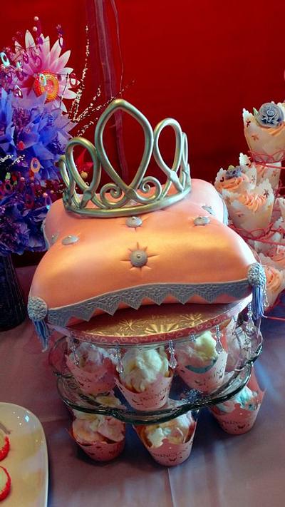 Princess Pillow - Cake by Sweet Compositions