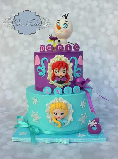 Frozen Cake with the whole bunch  - Cake by Joly Diaz 