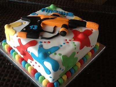 Paintball cake - Cake by JulianasCakerie