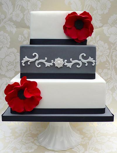 Simple contrast wedding cake  - Cake by Jip's Cakes