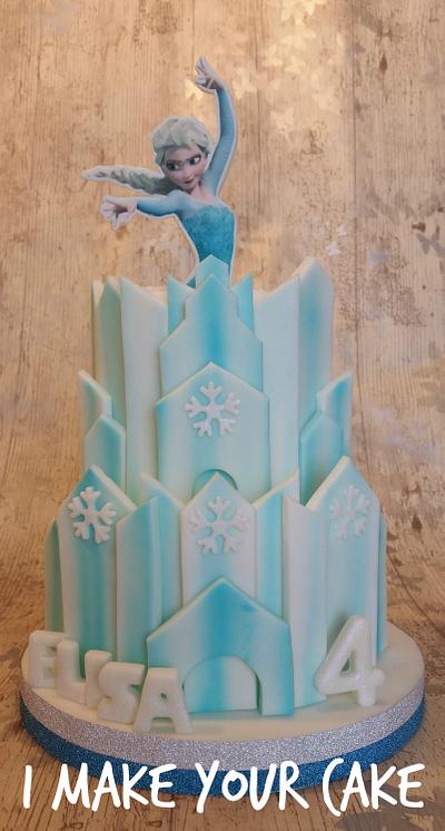 Elsa's Castle - Cake by Sonia Parente
