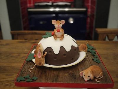Mischievous mice  - Cake by The sugar cloud cakery