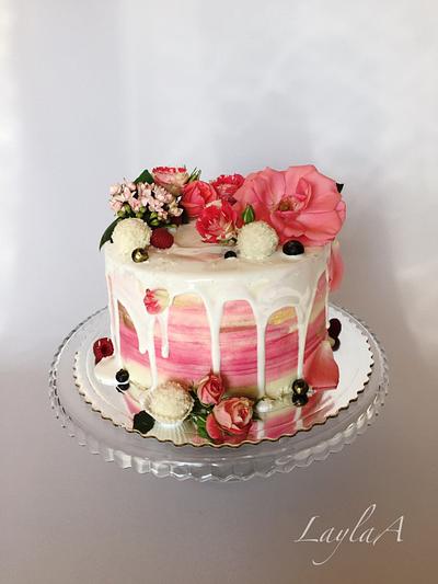Drip cake  - Cake by Layla A