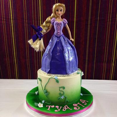Rapunzel, Tangled - Cake by S & J Foods