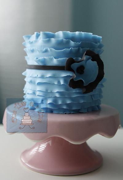 Ruffle Mini Cake - Cake by Onetier