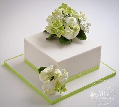 Parrot tulip cake - Inspired by Petalsweet - Cake by Xuân-Minh, Minh Cakes