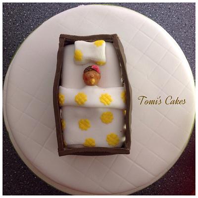 Baby & Cot Christening Cake - Cake by Tomi