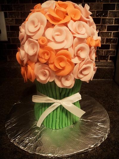 Valentine's Bouquet - Cake by The Cakery 
