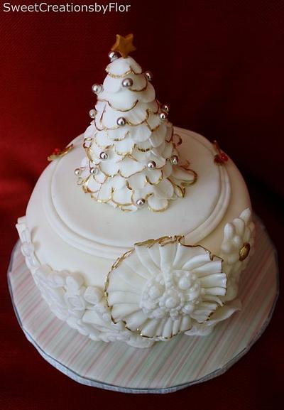 Winter White Cake - Cake by SweetCreationsbyFlor