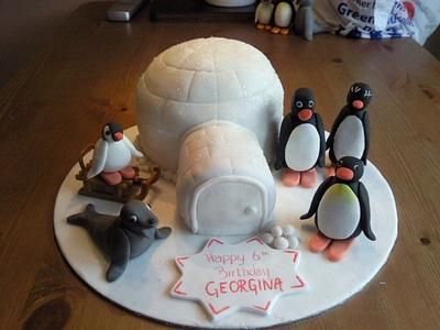 Pingu - Cake by The Buttercup Kitchen