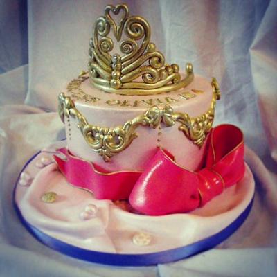 A Birthday Cake fit for a little Princess - Cake by Dee