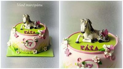 Cake with horse - Cake by vunemarcipanu