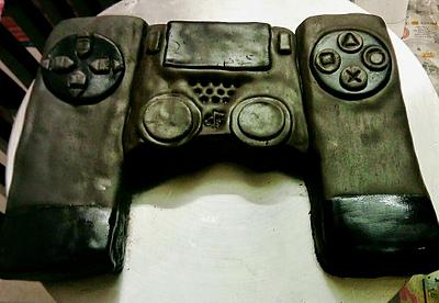 PS4 - Cake by Sugary Couture