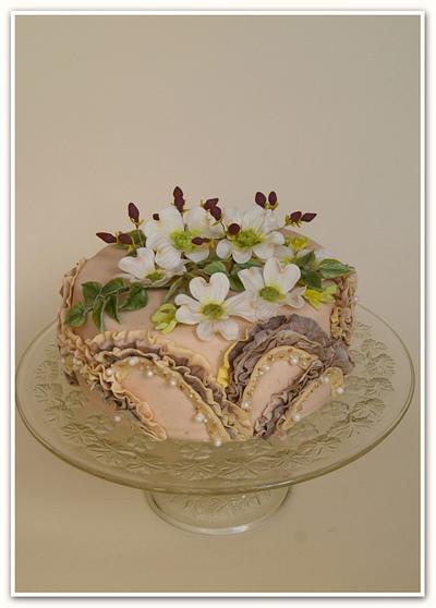 Dogwood and ruffles - Cake by Katarzynka