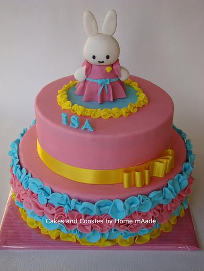 Miffy cake - Cake by HomemAade