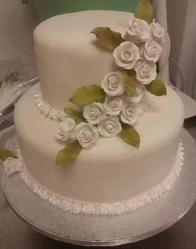Tea rose elegance - Cake by Enchanted Bakes by Timothy 