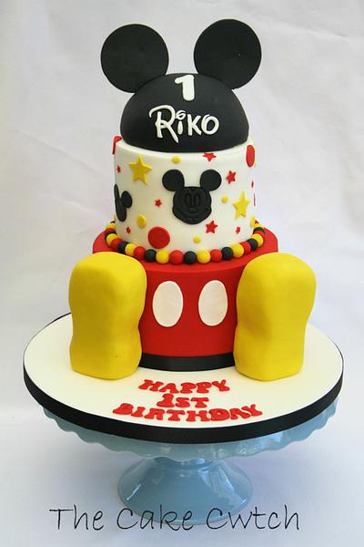 Mickey Mouse cake - Cake by The Cake Cwtch