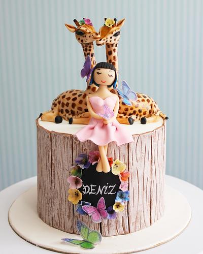 Giraffe  - Cake by asli