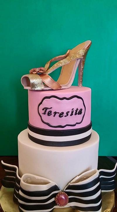 Fashionista Cake - Cake by Bespoke Cakes