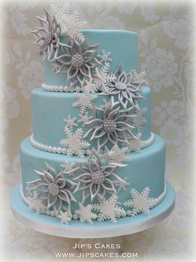 Winter Wedding  - Cake by Jip's Cakes