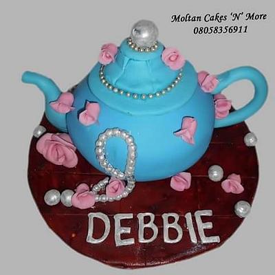 Tea Kettle Cake - Cake by Moltan Cakes 'N' More