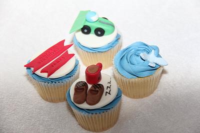 Lazy Racer boy cupcakes - Cake by ClarasYummyCupcakes